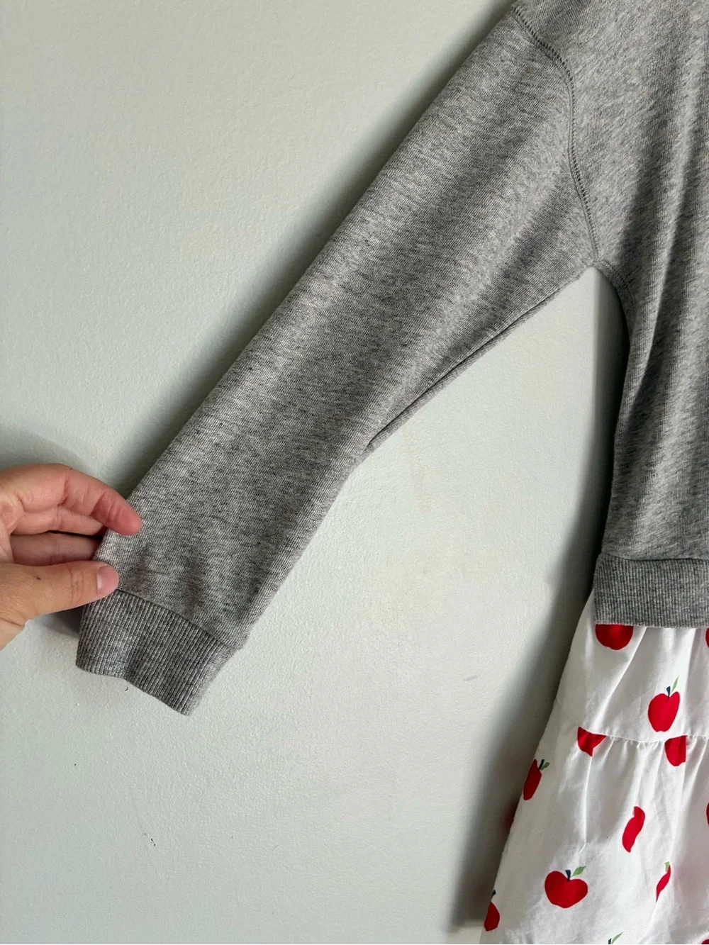 Mini Boden Back to School Apple Sweater Dress Size 8/9 years